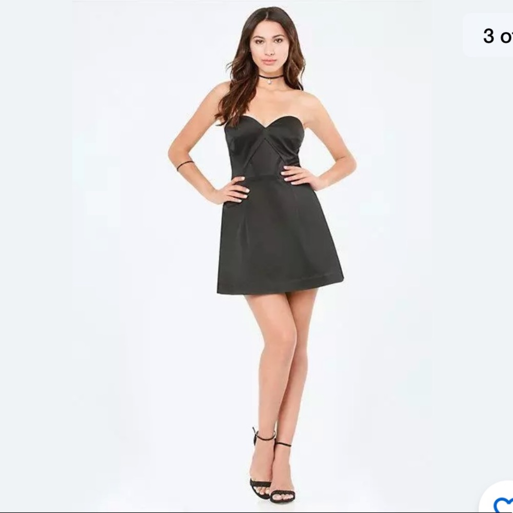 ⭐️NWT⭐️ Bebe Angela Sweetheart Dress